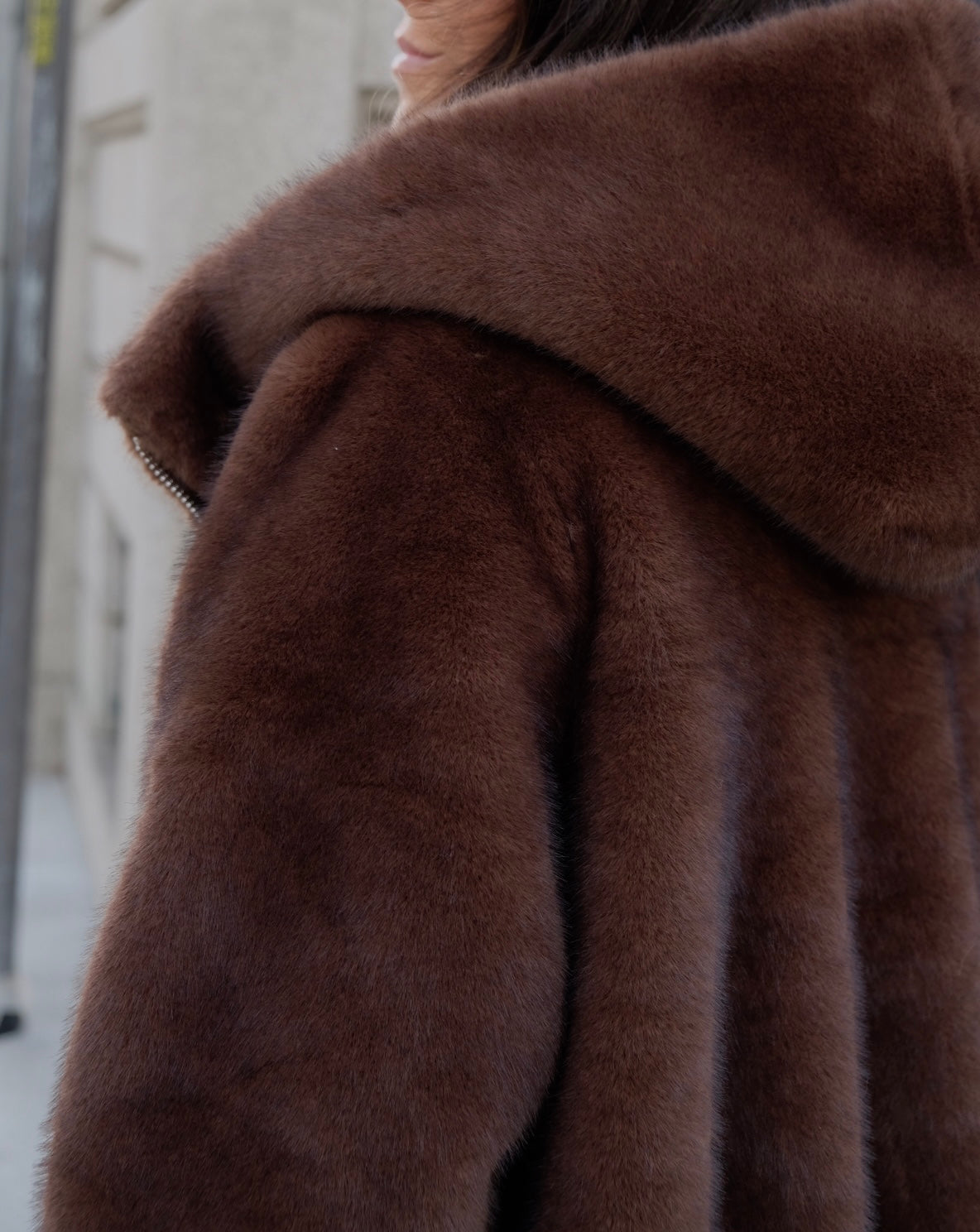 Brownie Fur Jacket - Oversize Edition