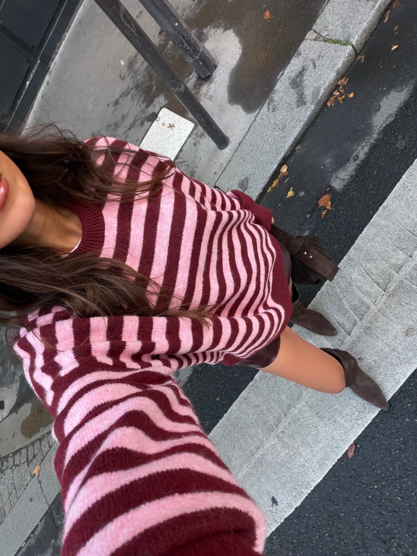 Cherry Knit Sweater - Shipping 08/12 to 12/12