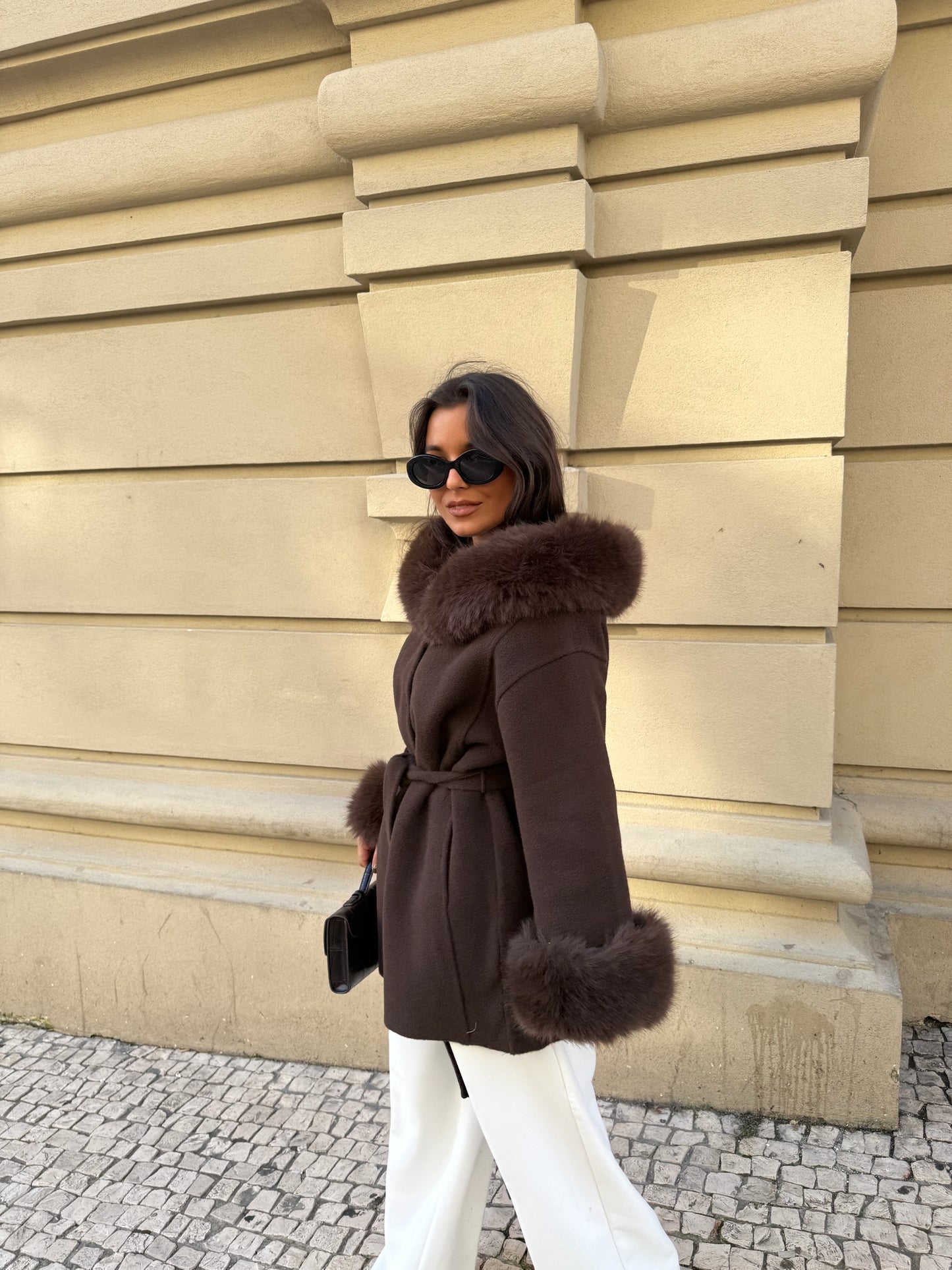 Turim Fur Coat in Brown - Shipping 12/12 to 19/12