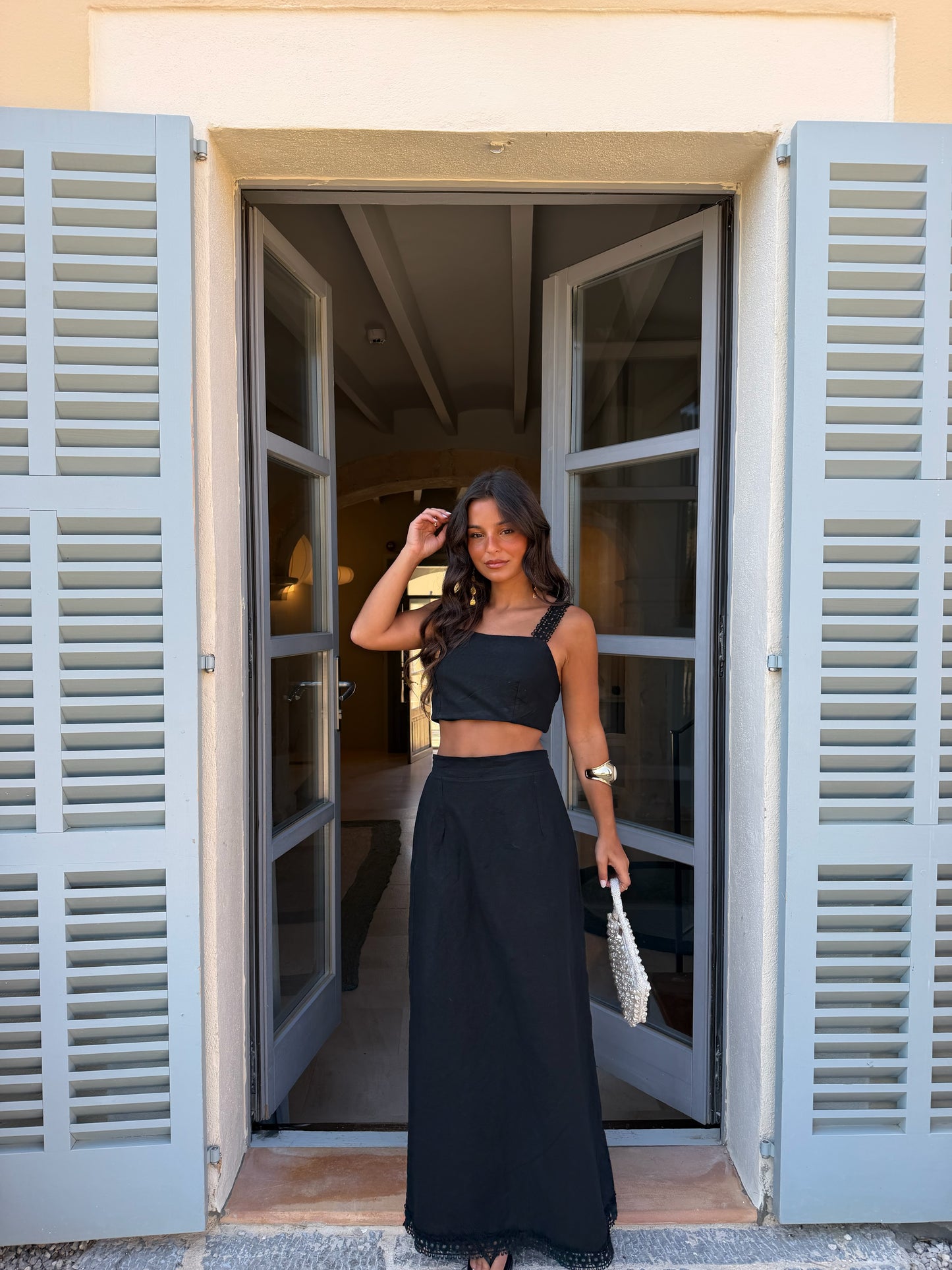 Sunflower set in Black