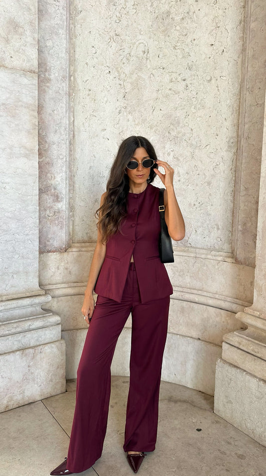 Eva Pants in Burgundy