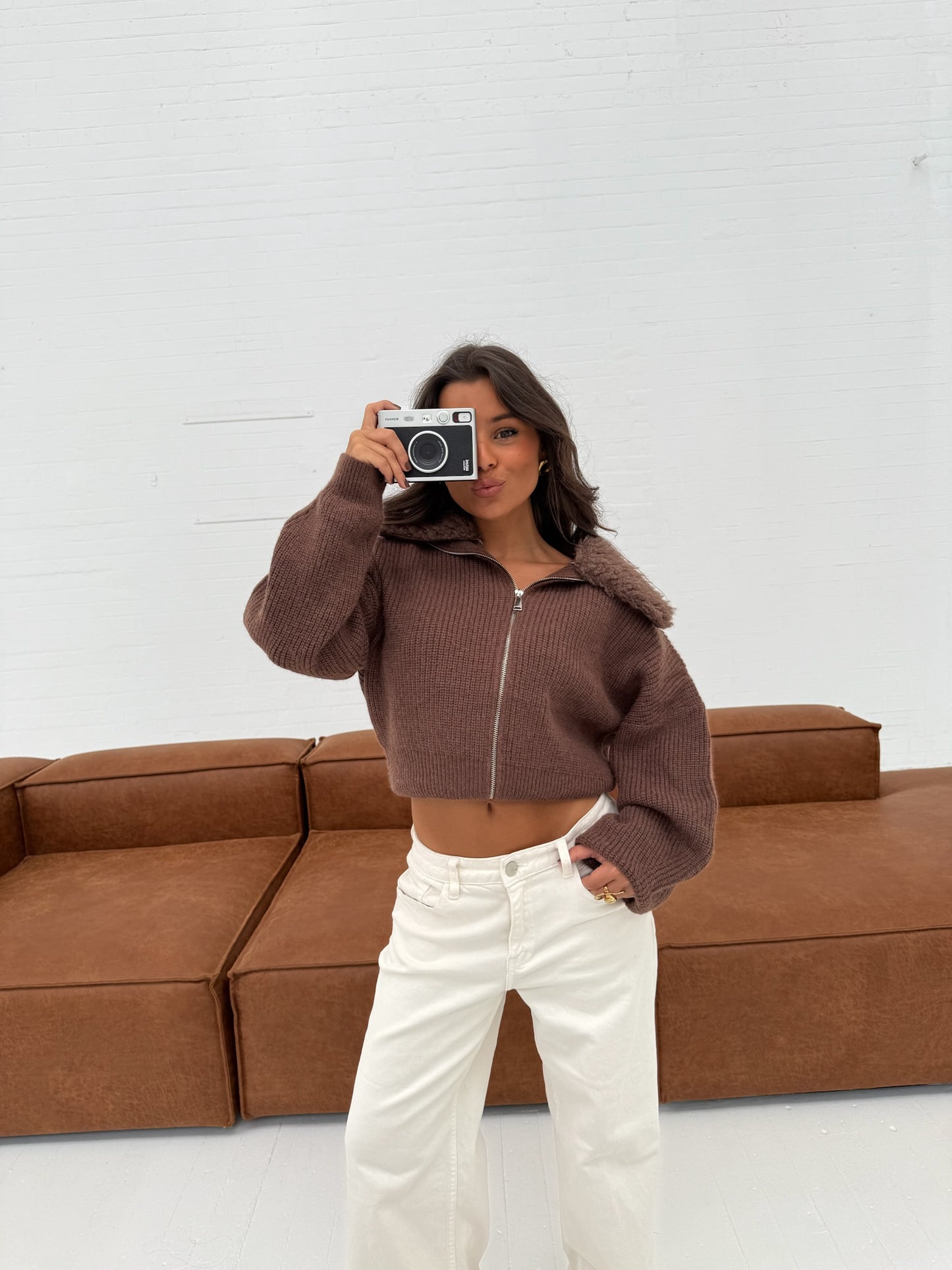 Cow Pants in White - Shipping 28/11