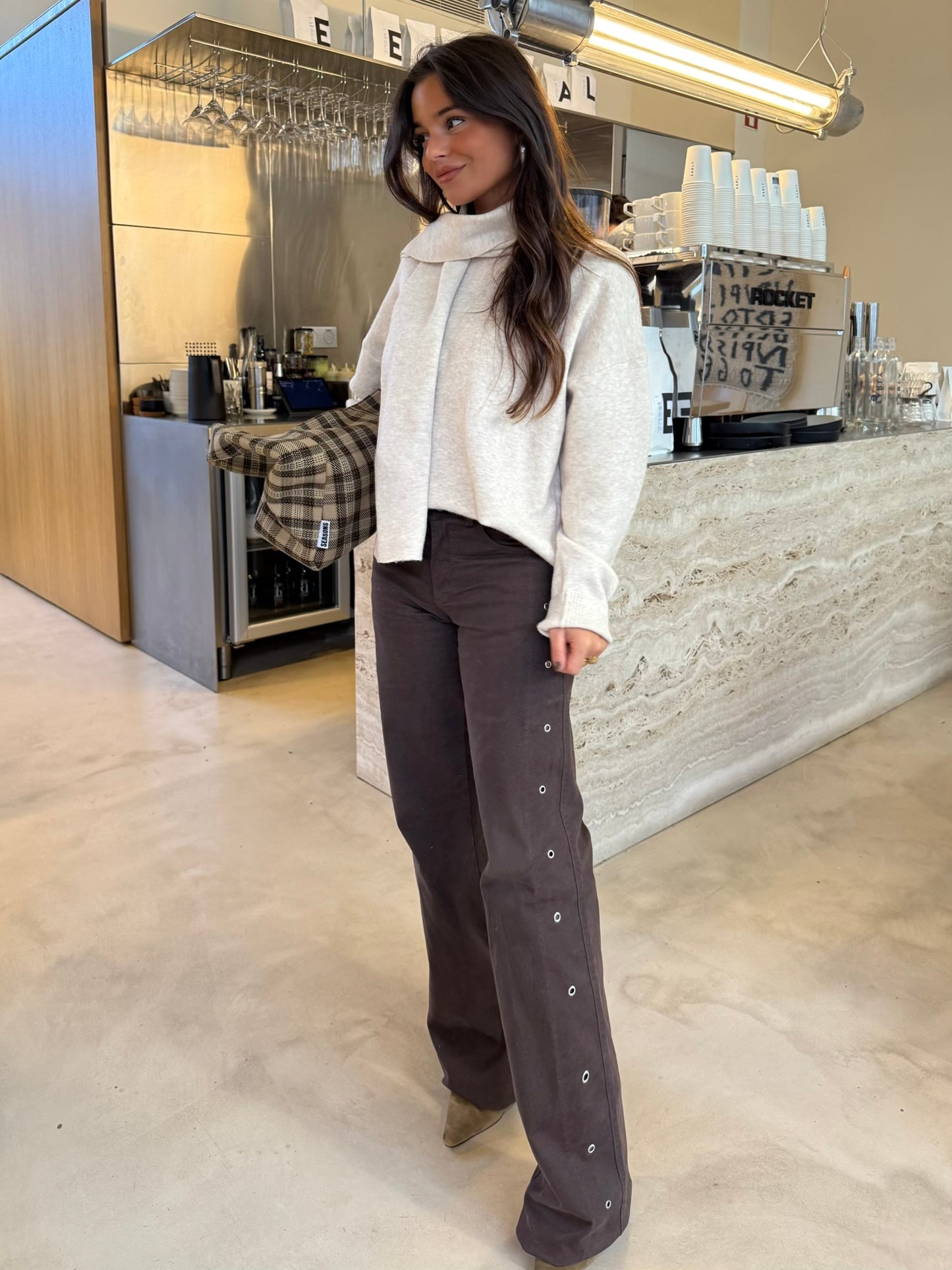 Brown Jeans with Rings