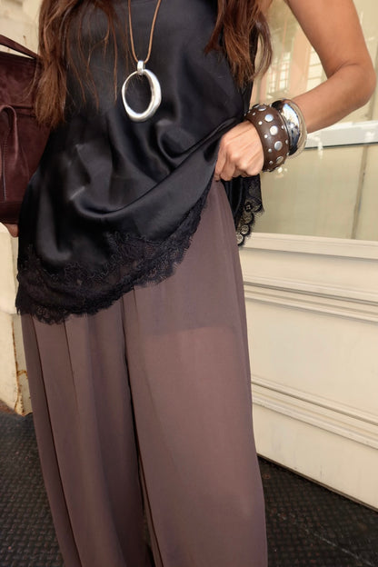 Balloon Pants in Brown