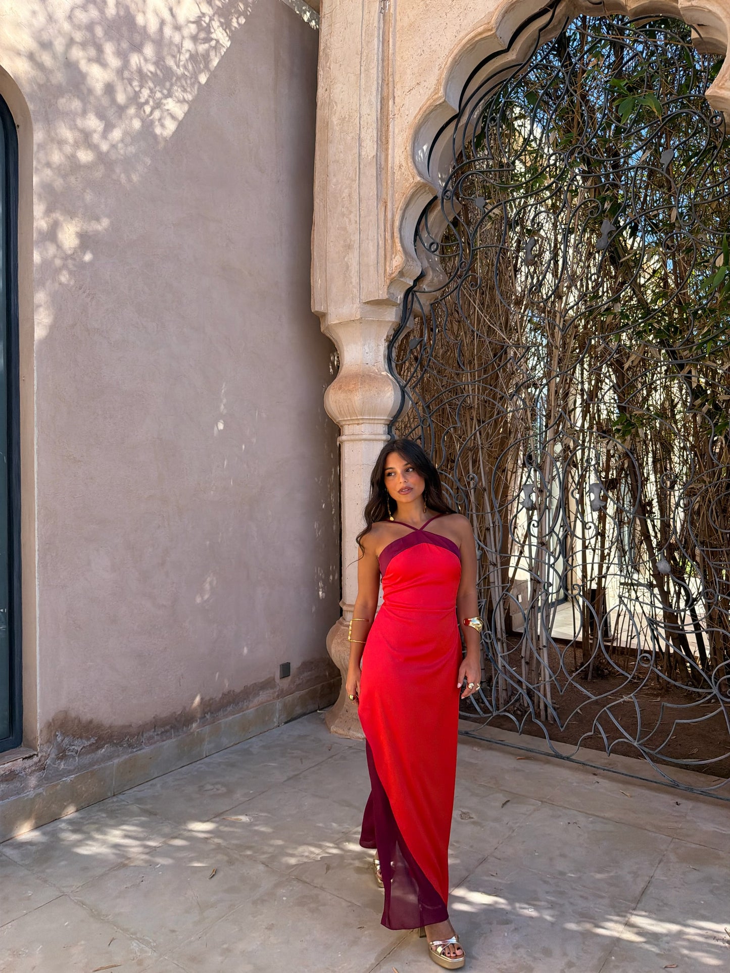 Oasis Dress in Red - Shipping 15/06 to 19/06