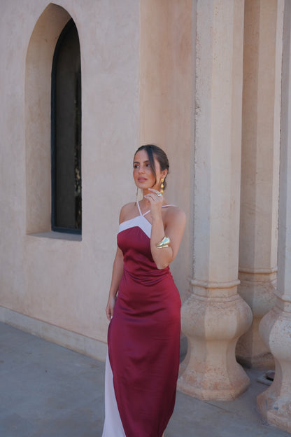 Oasis Dress in Burgundy - Shipping 15/06 to 19/06