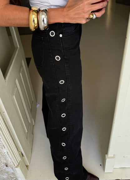 Eyelets Pants in Black