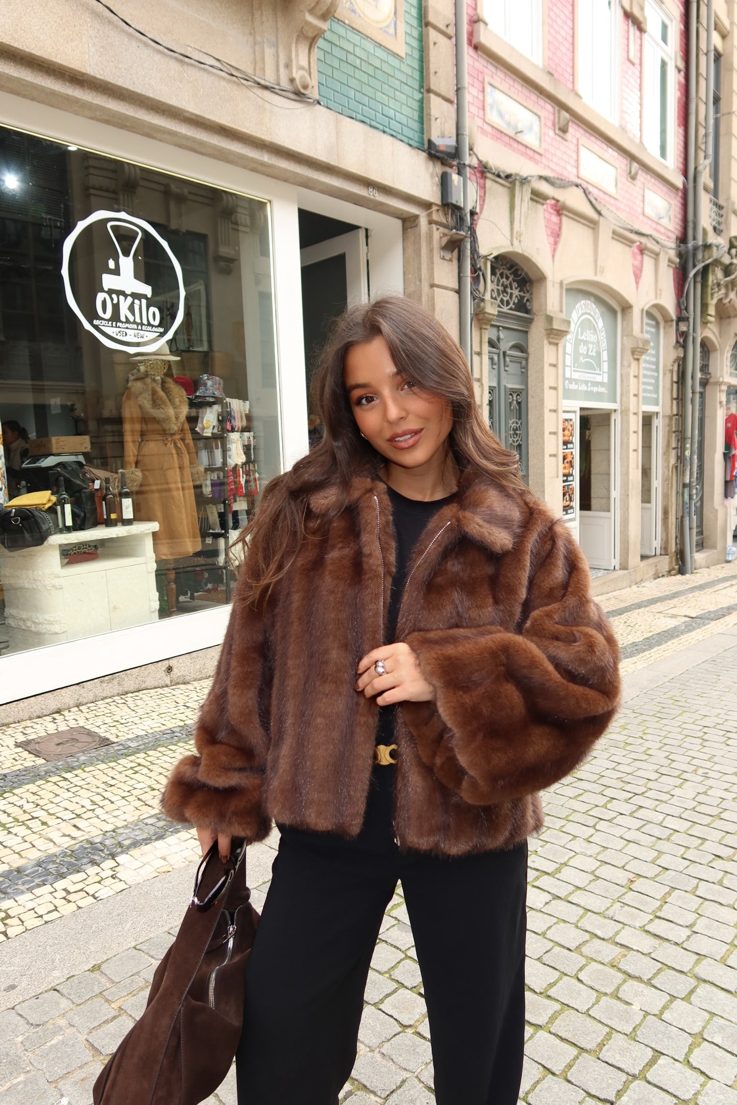 Copenhagen Coat in Chocolate - Shipping from 10/12 to 17/12