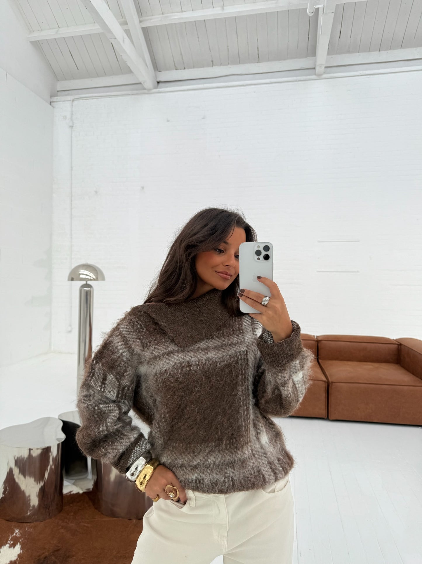 Isabela Sweater in Brown