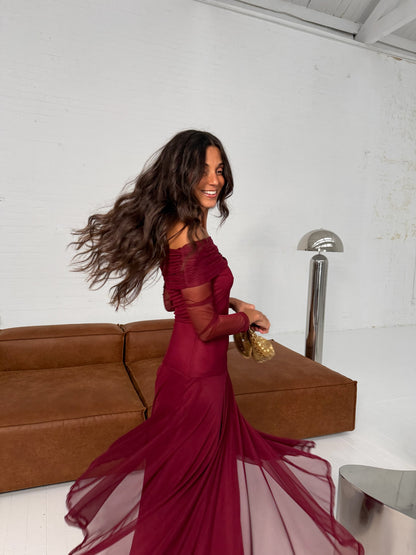 Toledo Dress with Long Sleeve in Cherry