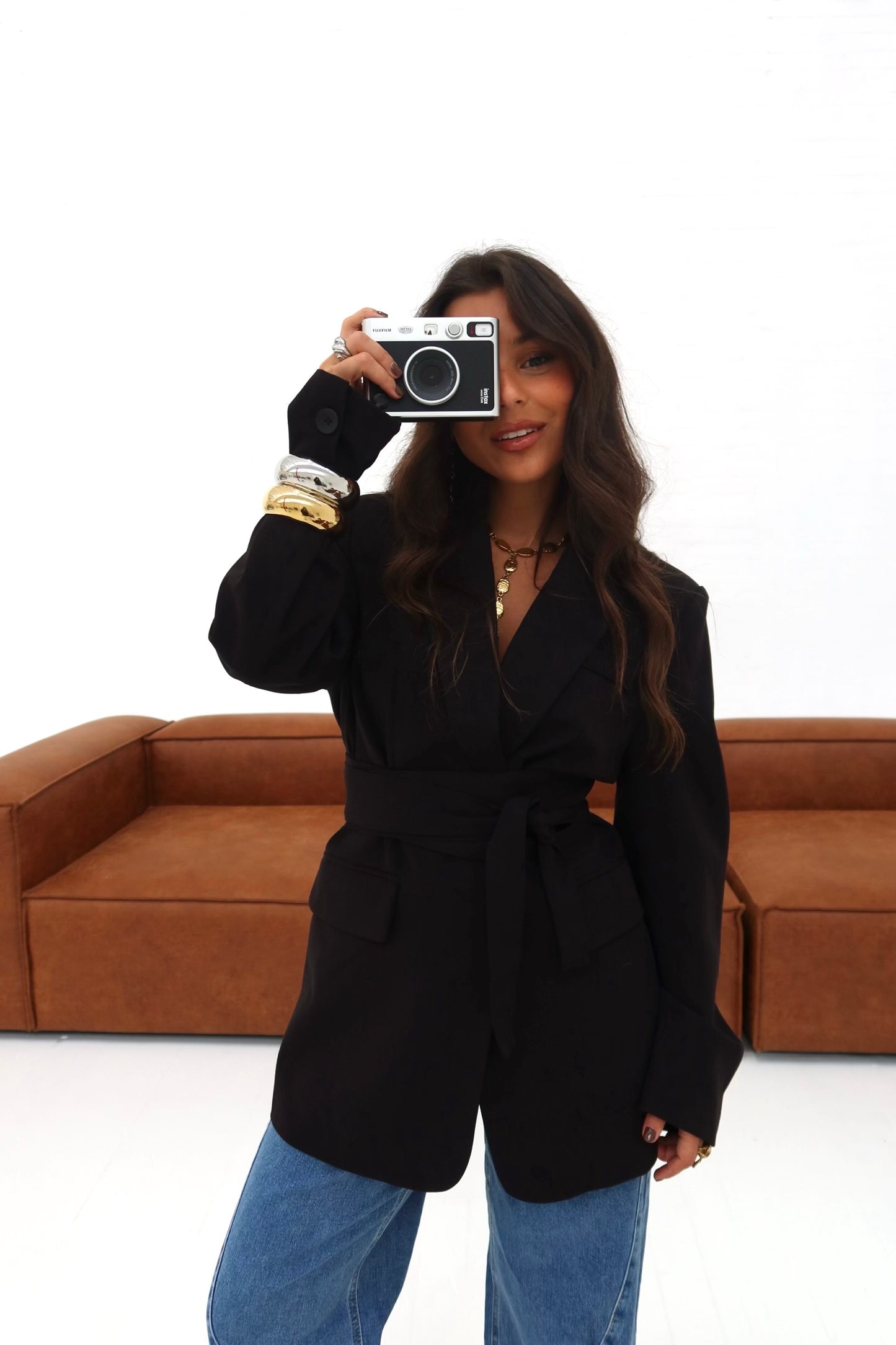 Must-have Belted Blazer in Black