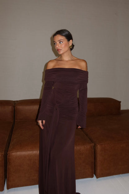 Elle Off Shoulder Dress in Brown