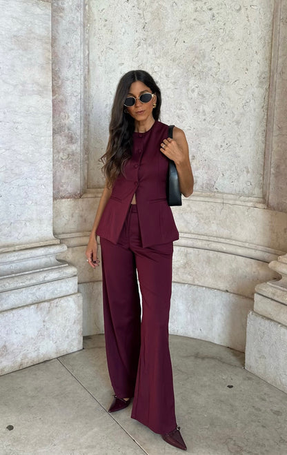 Eva Pants in Burgundy