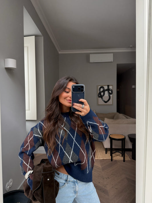 Blue Diamond-Pattern Knit Sweater