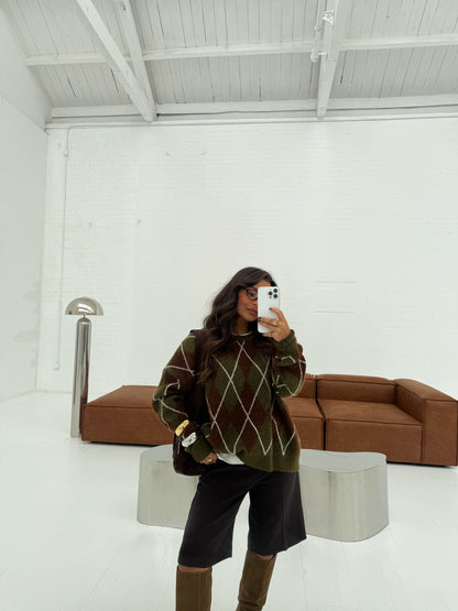 Green Diamond-Pattern Knit Sweater - Shipping from 8/12 to 12/12